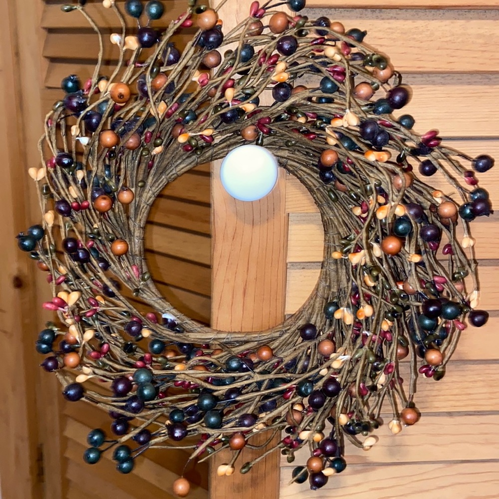 PRETTY BERRY CANDLE RING!